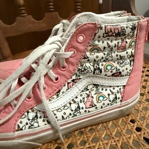 Pink hightop Vans with sweet side design, Girls size 2.5, barely worn